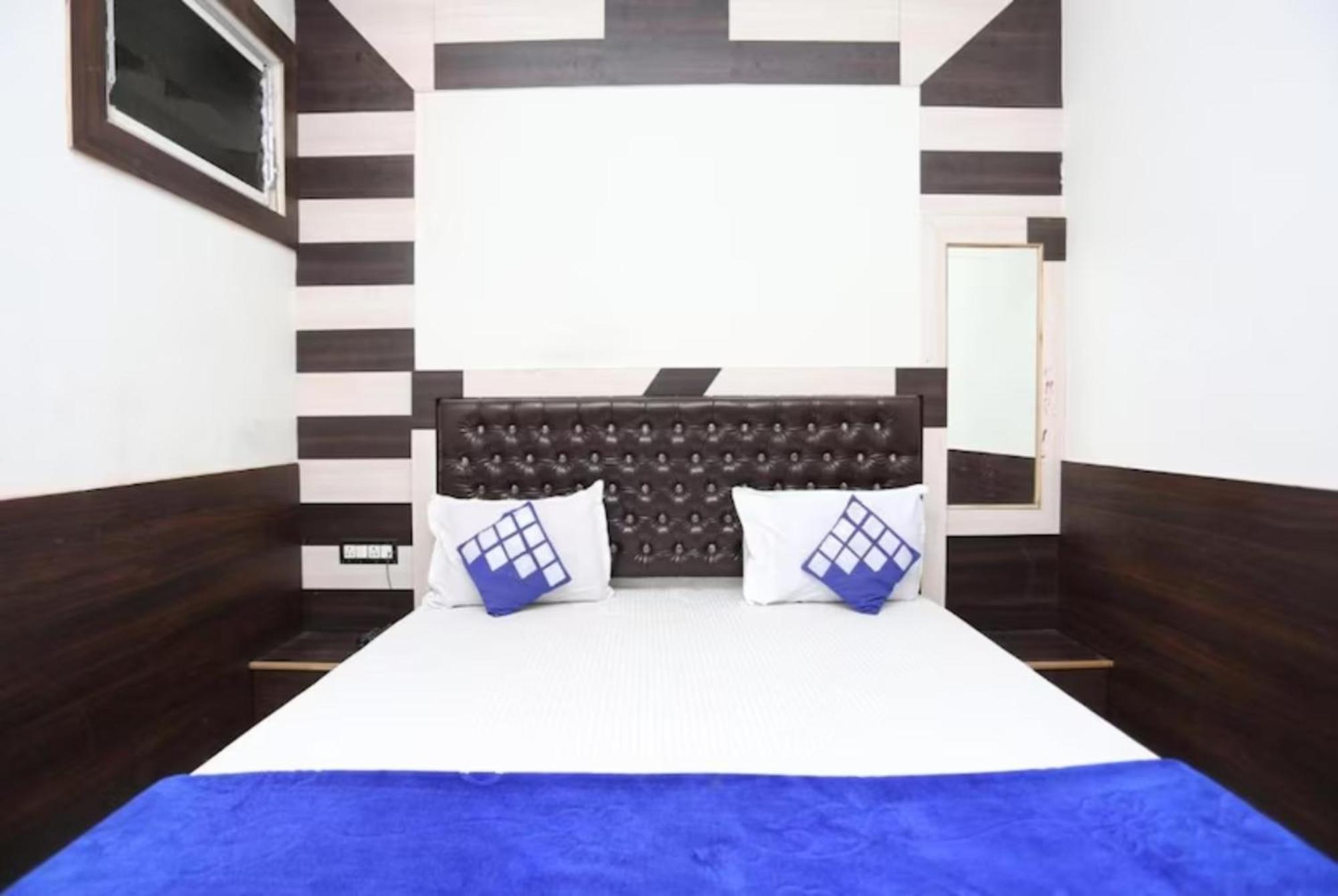 New Ashiyana Palace Near Ganga Ghat And Vishwanath Temple Varanasi